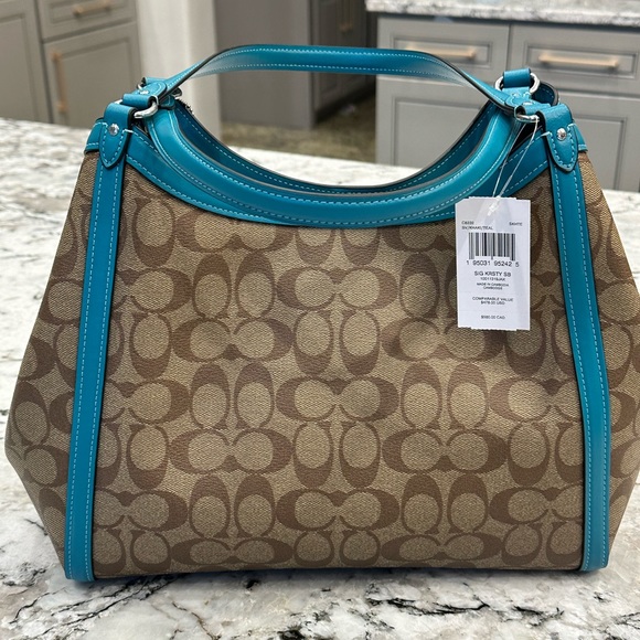 Coach - Picture 10 of 13